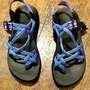 Women’s size 8 Chacos